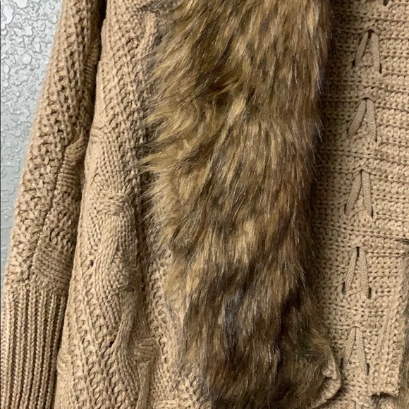 Jacket - Picture 3 of 4